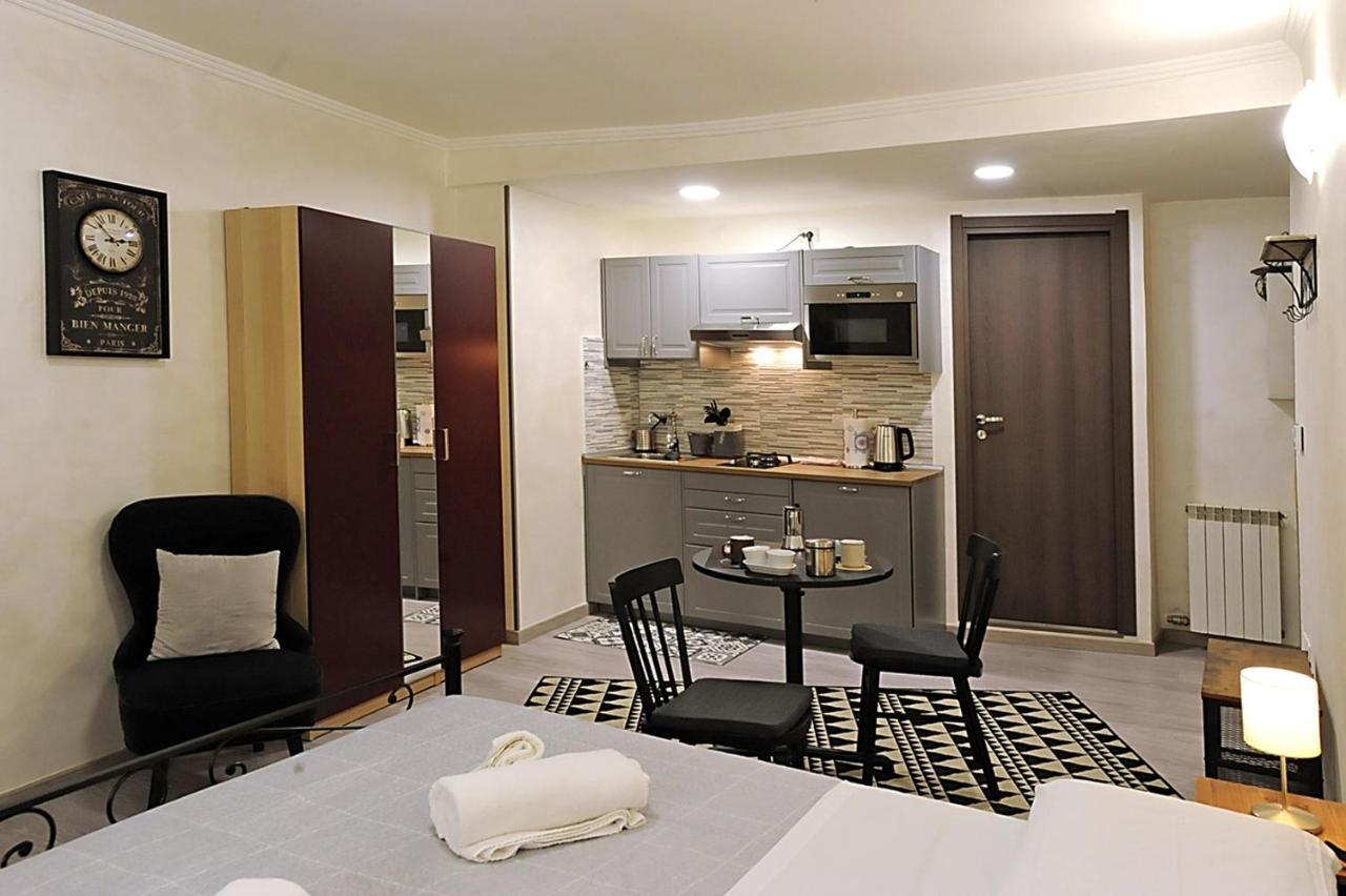 Cozy Studio In Turin City Center By Wonderful Italy Bagian luar foto
